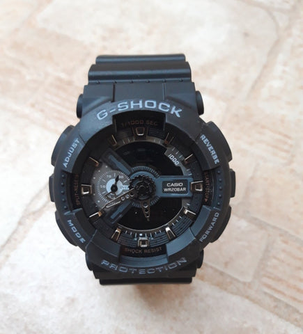 G-SHOCK sat digitalni crni