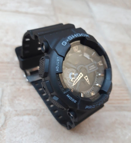 G-SHOCK sat digitalni crni